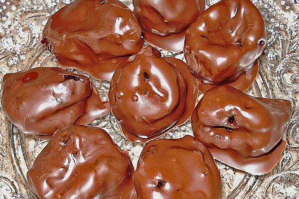 Chocolate – Rum – Plums