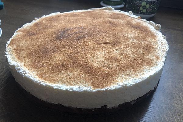 Cinnamon – Sour Cream Cake