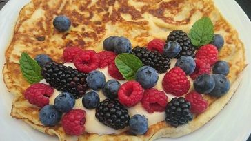 Protein-rich Pancakes with Coconut Flour