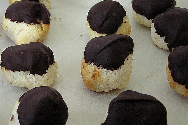 Coconut – Marzipan – Macaroons