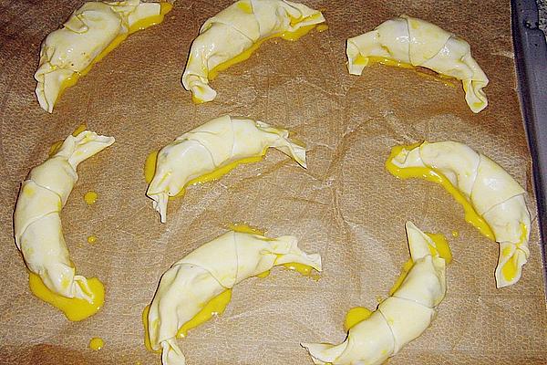 Coffee – Nut Croissants