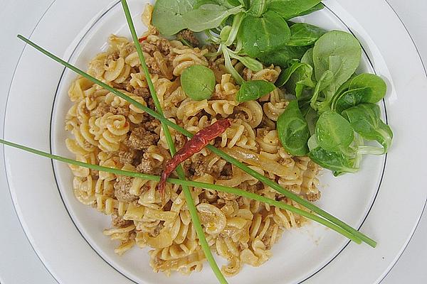 Colorful American Pasta Salad