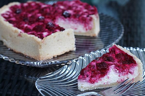 Cream Cheese Cake with Berries