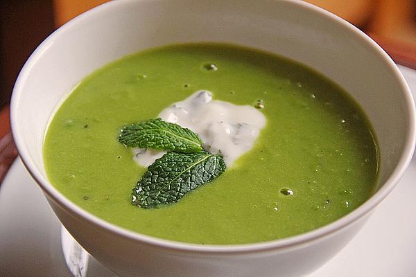 Cream Of Pea Soup with Mint Yogurt