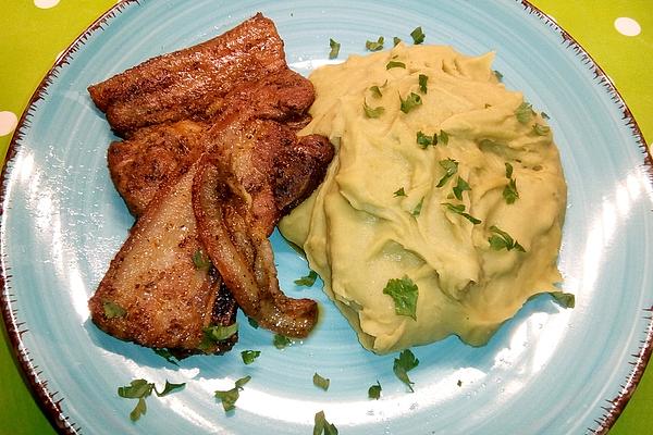 Creamy Pea Puree Made from Green Split Peas