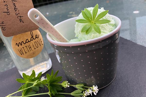 Creamy Woodruff Ice Cream