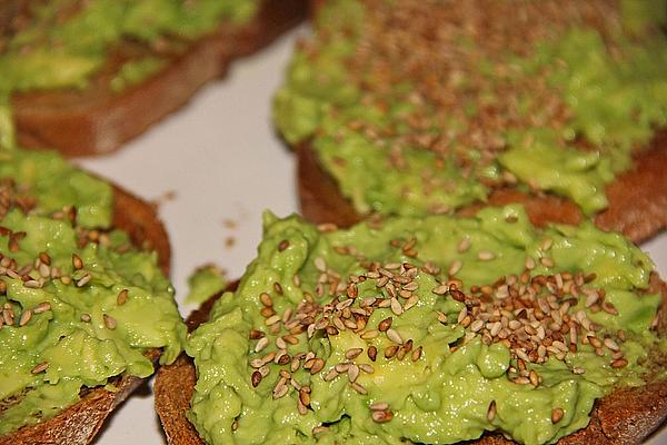Crostini with Avocado Wasabi Cream, Marinated Radish and Roasted Sesame