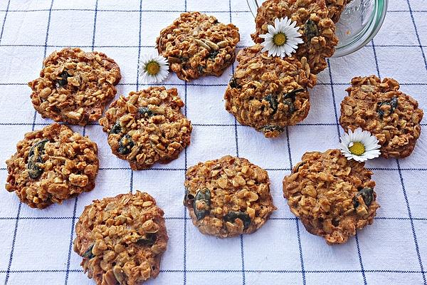 Crunchy Cereal Biscuits