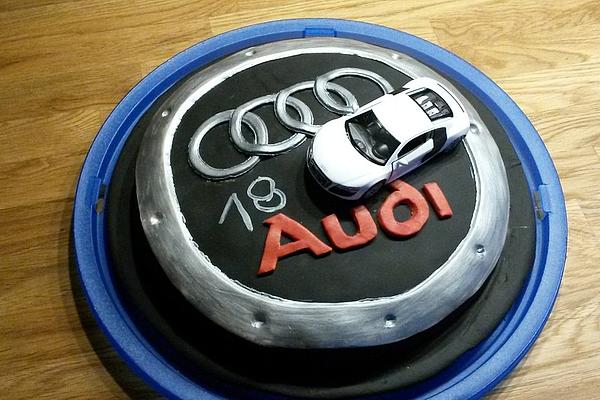 Cups – Chocolate Cake