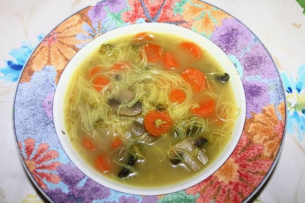 Curry Soup with Glass Noodles