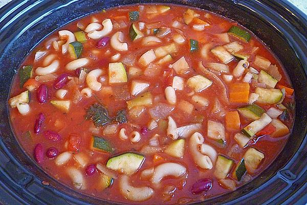 Downhill Cats Vegetarian Minestrone