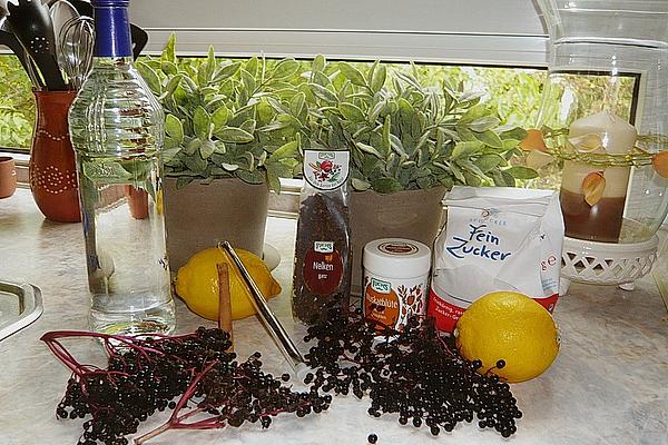 Dragonfly – Ladys Elderberry Liqueur