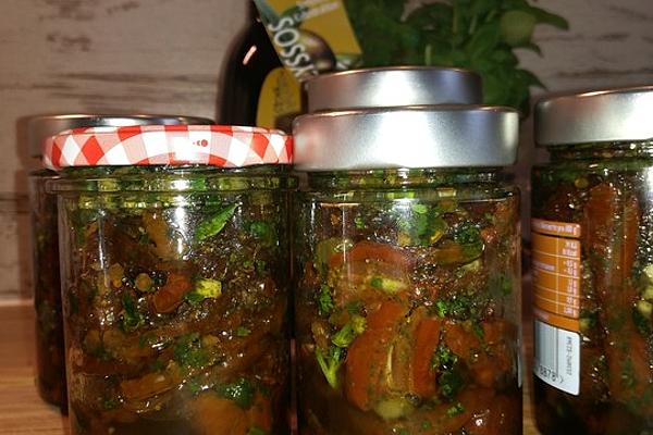 Dried Tomatoes, Pickled