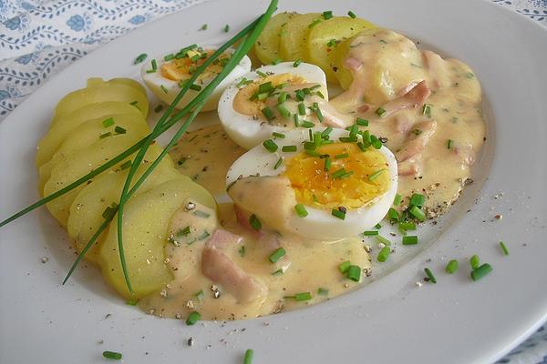 Eggs in Ham and Cream Sauce