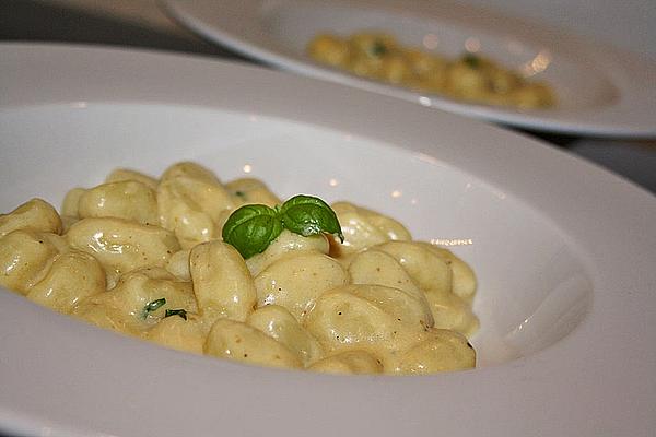 Emily`s Gnocchi in Butter