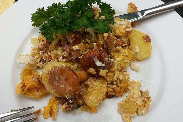Farmer`s Breakfast with Chanterelles