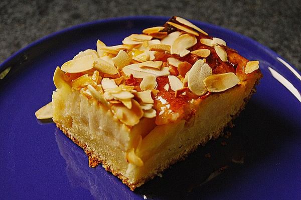 Fine Apple Pie, with Quark Batter and Almond Flakes