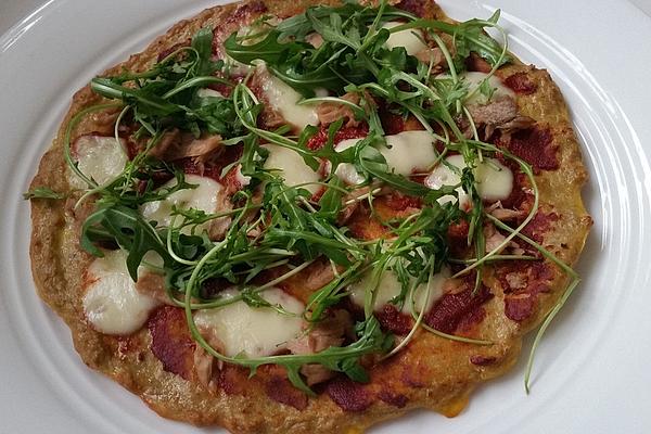 Flourless Pizza with Tuna and Mozzarella