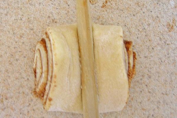 Franzbrötchen with Cinnamon