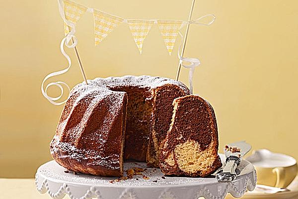 Frieda Marble Cake – Classic Style