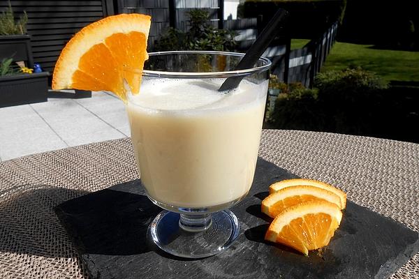 Fruity Buttermilk Drink
