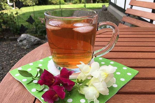 Fruity Iced Tea for Summer