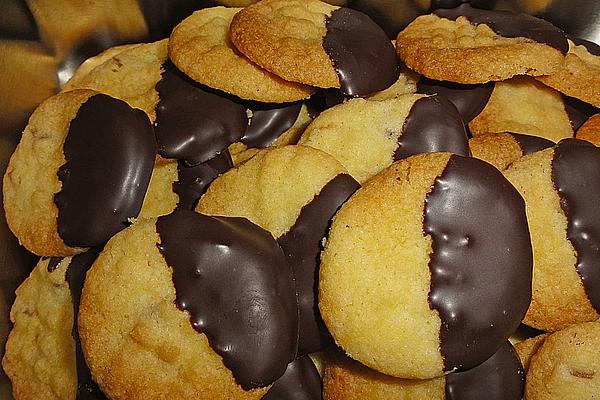Ginger Cookies with Chocolate Icing