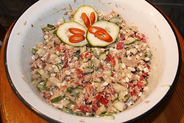 Grainy Cream Cheese Salad with Tuna
