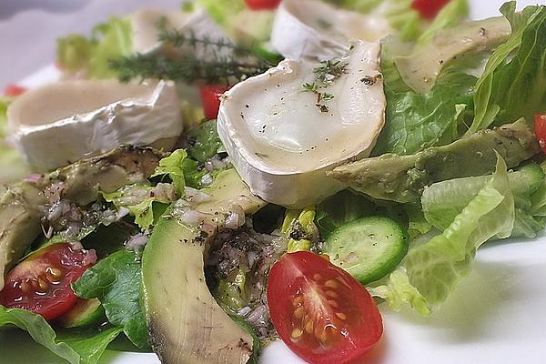 Gratinated Honey Goat Cheese on Lettuce