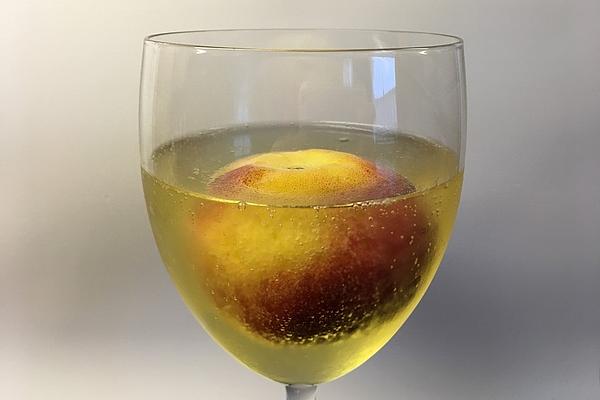 Great Peach, Great-grandmother`s Style