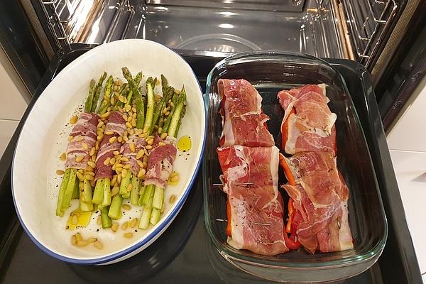 Green Asparagus with Pine Nuts