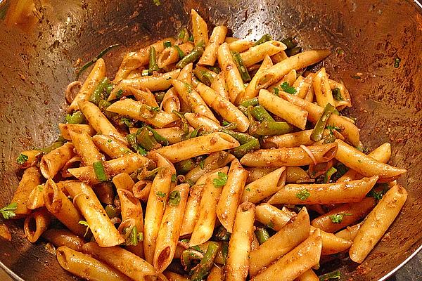 Green Bean Noodle Salad