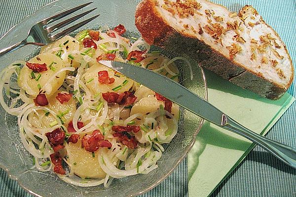 Harz Cheese Salad with Crispy Bacon