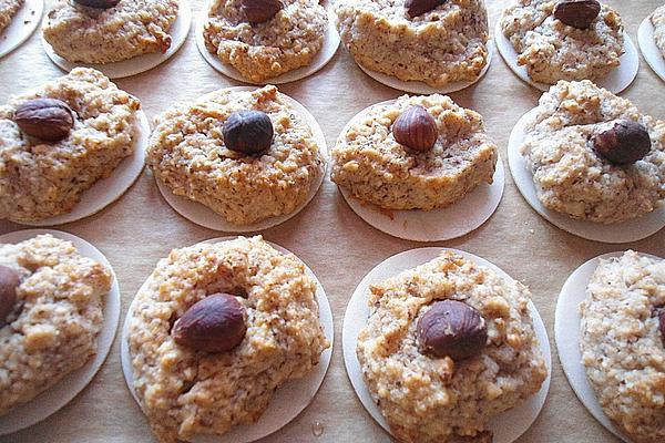 Hazelnut Macrons
