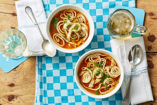 Herbal Flädle Soup