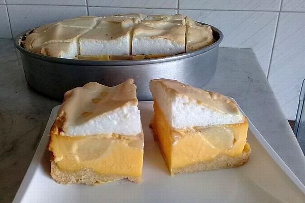 Hildes Pear Cake with Egg Whites