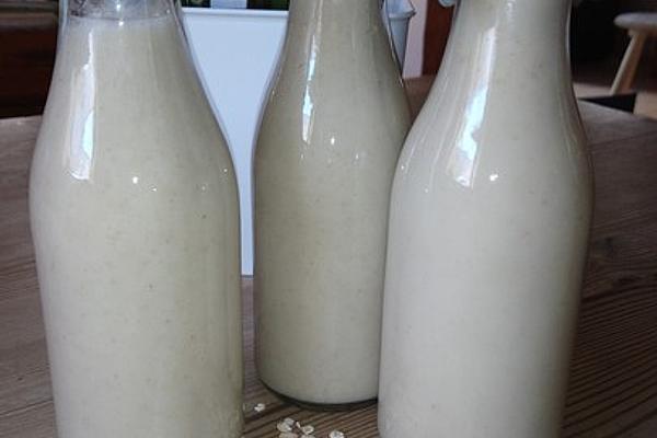 Homemade Oat Milk