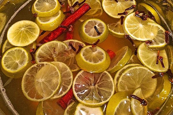 Hot Frankfurt Apple Wine