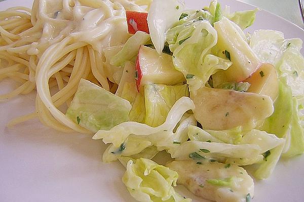 Iceberg Lettuce with Fruity Note and Yogurt Dressing