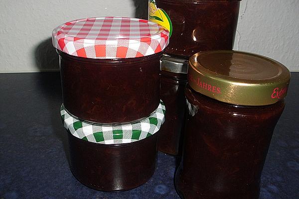 Illes Plum Chutney with Apple