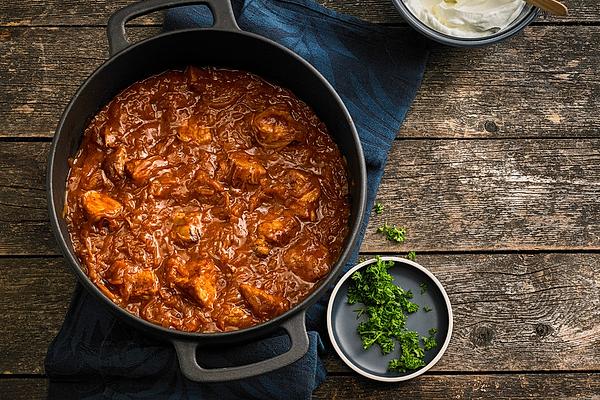 Illes Szegediner Goulash – Delicious Hungarian Way