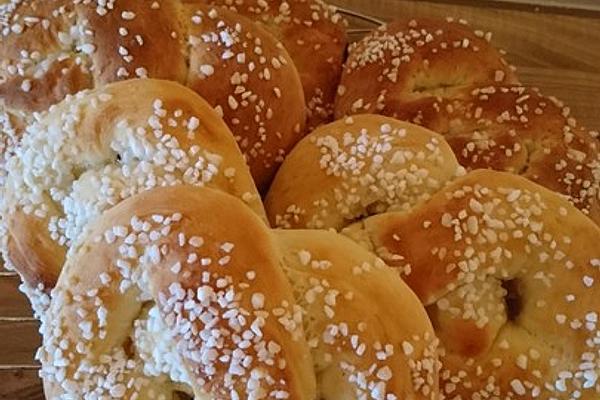 Juicy Martin Pretzels