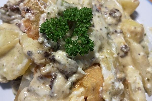 Kohlrabi and Potato Mince Casserole
