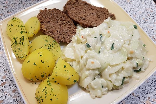 Kohlrabi in Cream Sauce