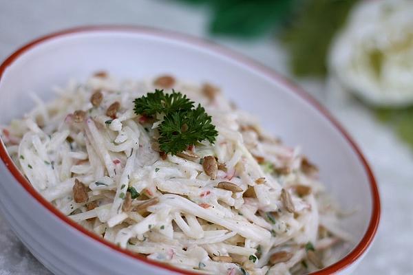 Kohlrabi Salad with Apple