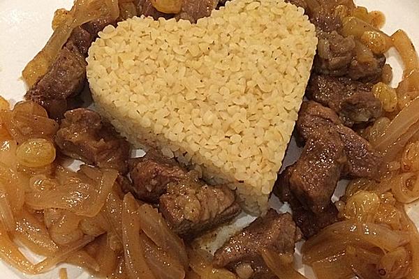 Lamb Bulgur with Raisins Onions