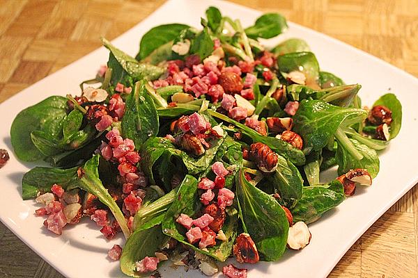 Lamb`s Lettuce with Cranberry Vinaigrette