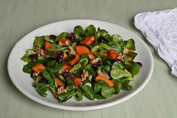 Lamb`s Lettuce with Fried Sweet Potatoes