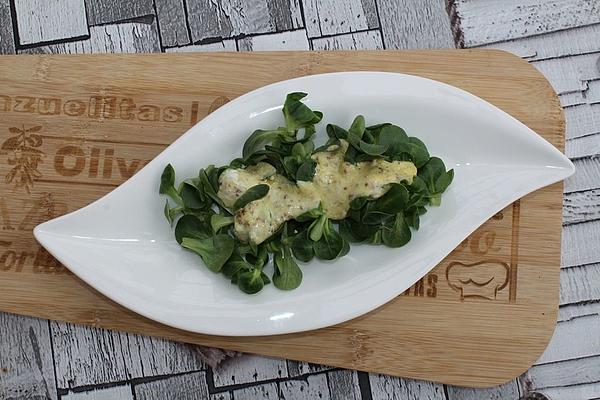 Lamb`s Lettuce with Honey Mustard Dressing