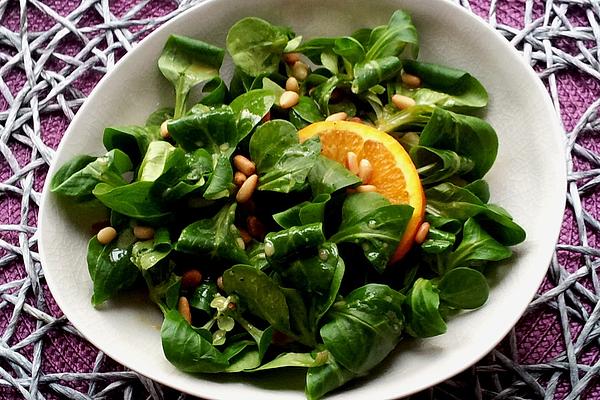 Lamb`s Lettuce with Honey Mustard Dressing and Roasted Pine Nuts